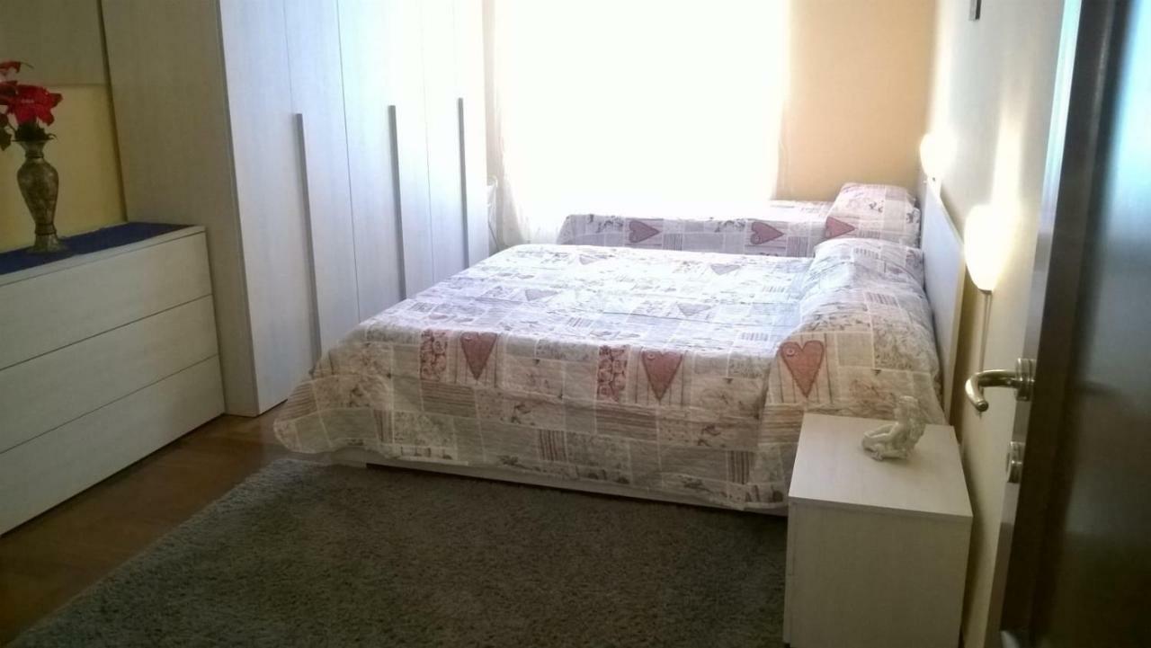 Il Sole Di Ostia Apartment Bagian luar foto